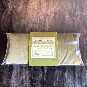 Vintage Bath & Body Works Aromatherapy Comforting Eye Pillow Relax Eucalyptus &